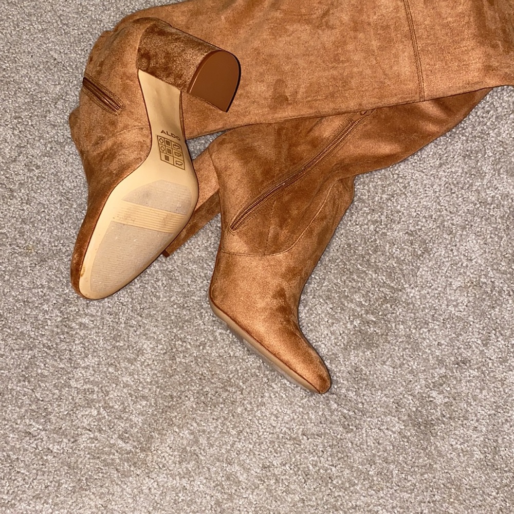 Shoes - Picture 3 of 3